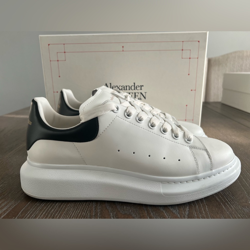 Alexander McQueen Chunky Men’s Sneakers White and Black Leather Size 12
